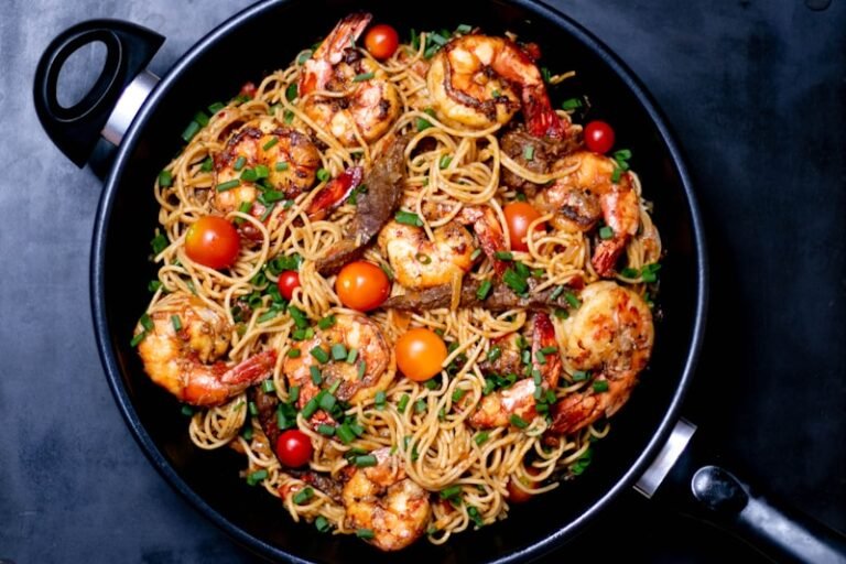 15-Minute Garlic Shrimp Pasta