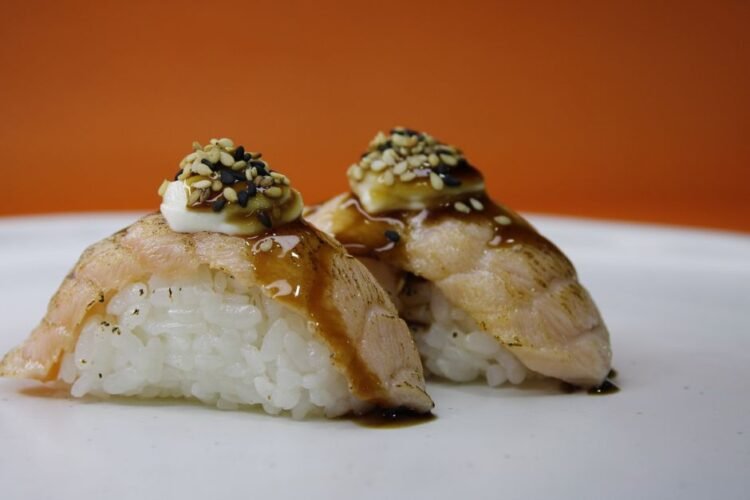 Aburi Sushi (Torched Salmon and Scallop Nigiri)