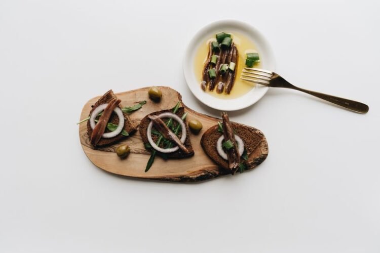 Basque Salt Cod in Garlic and Chili Oil Emulsion