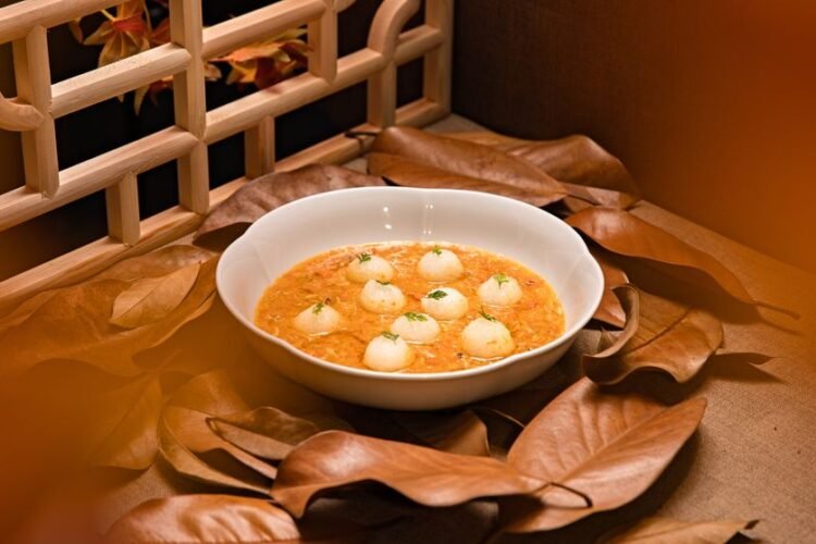 Bengali Spongy Cheese Dumplings in Sugar Syrup