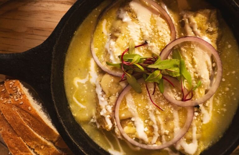 Chicken Enchiladas with Tomatillo Sauce