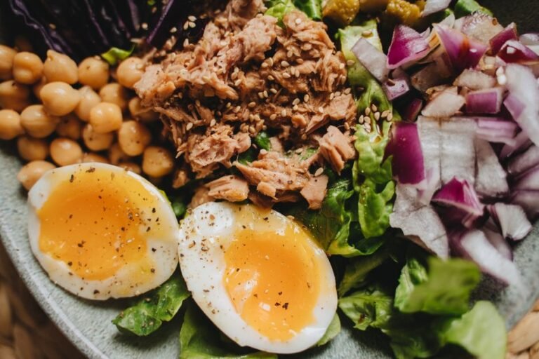 Classic French Salade Nicoise with Tuna and Anchovies