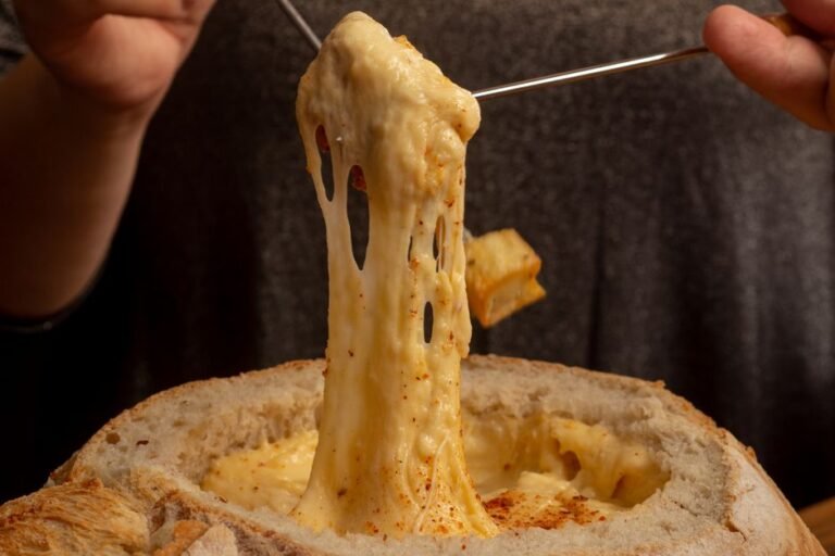 Classic Savoyard Cheese Fondue
