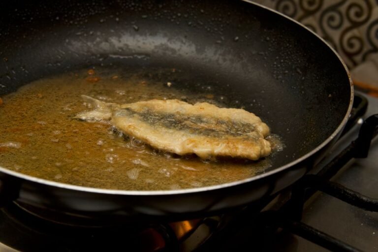 Classic Sole Meunière with Brown Butter and Lemon
