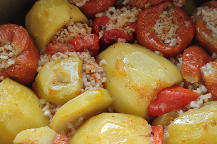 Greek-Style Stuffed Tomatoes and Peppers