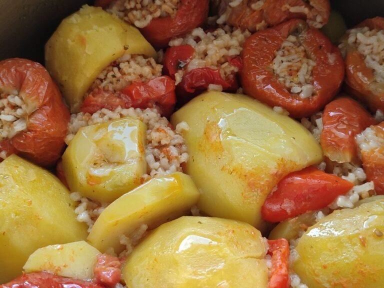 Greek-Style Stuffed Tomatoes and Peppers