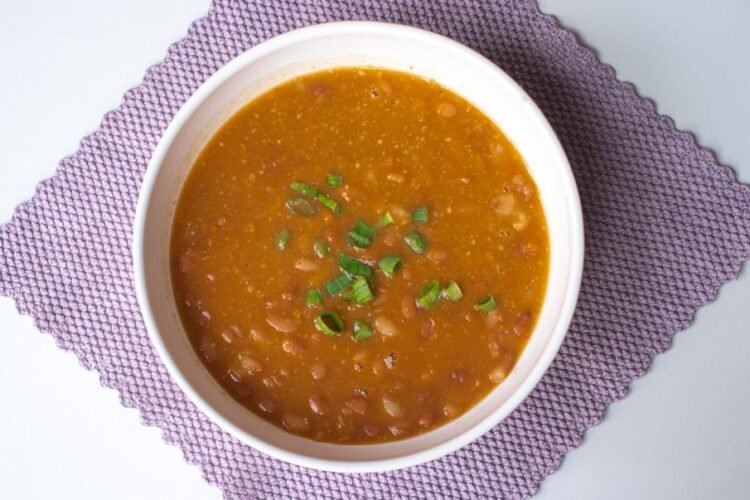Hearty Italian Pasta and White Bean Soup