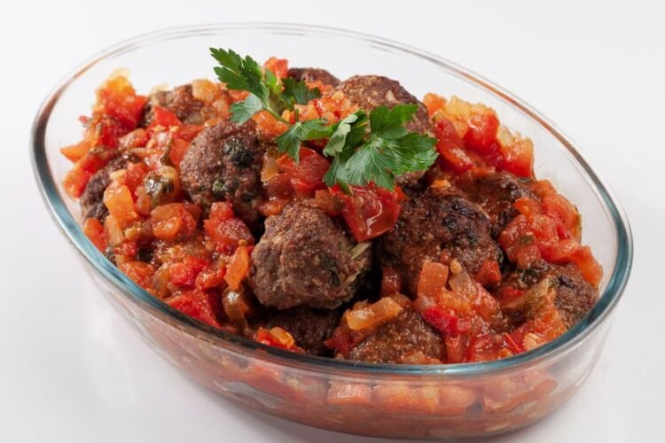 Italian Meatballs in Tomato Sauce