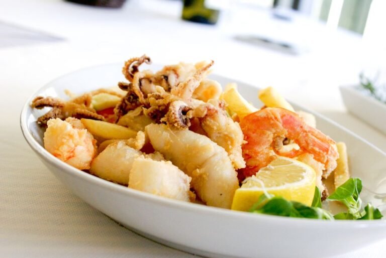 Italian Mixed Fried Seafood Platter
