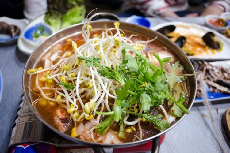 Korean Soybean Sprout Soup