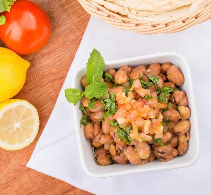 Lebanese Stewed Fava Beans with Garlic and Lemon