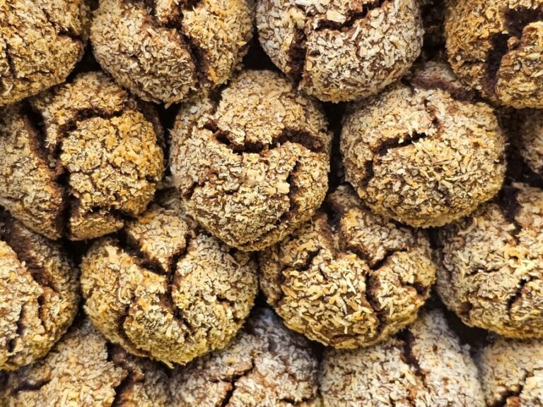 Makroudh Date Semolina Cookie
