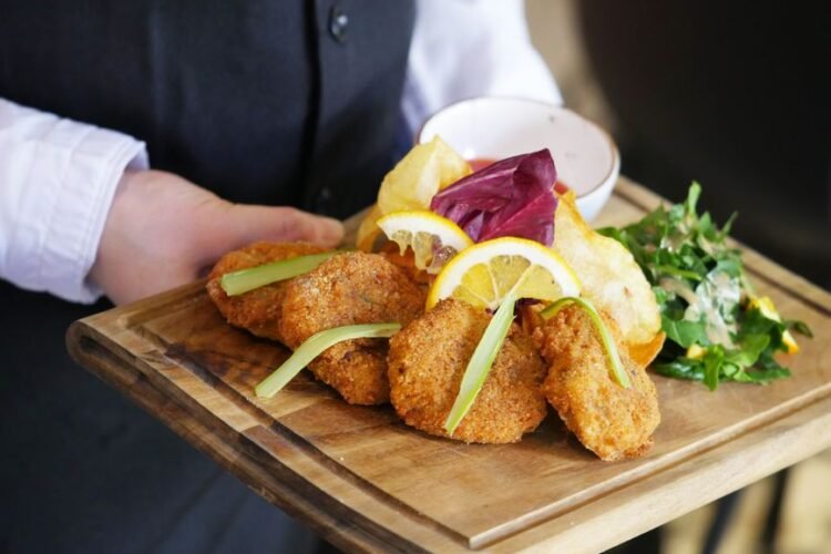 Roman Veal Cutlets with Prosciutto and Sage