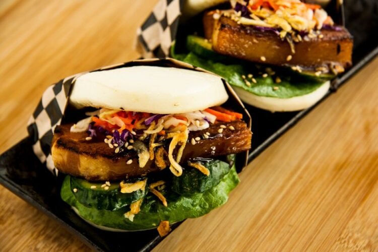 Sheng Jian Bao Pan-Fried Pork Buns