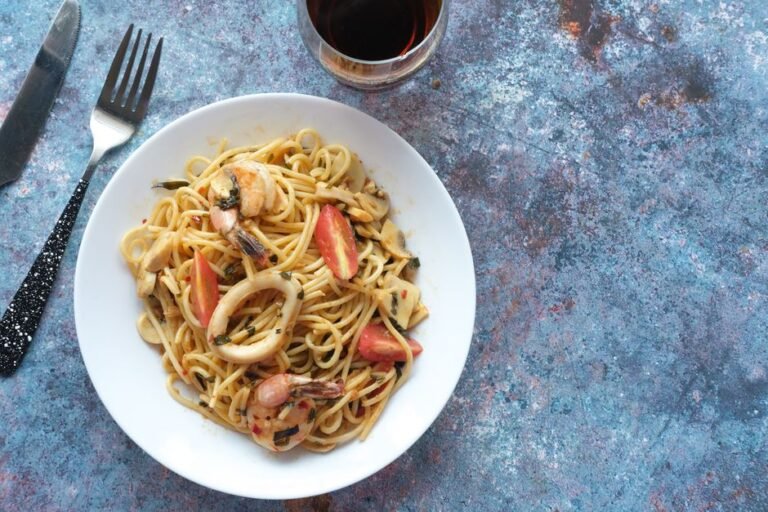 Spaghetti with Cuttlefish Ink and Cuttlefish