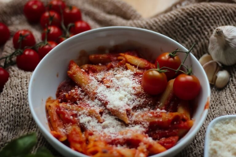 Spicy Garlic-Chili Penne Pasta