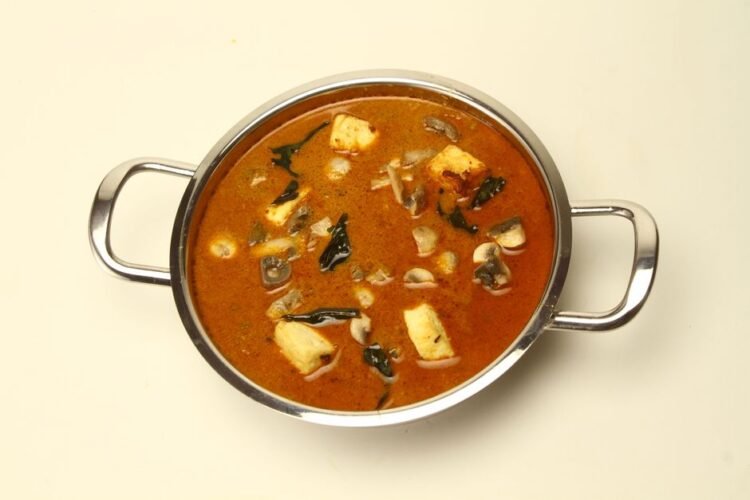 Spinach and Paneer Curry