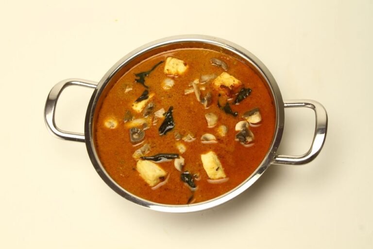Spinach and Paneer Curry