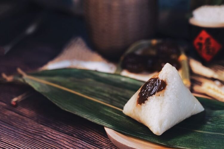 Steamed Sticky Rice in Lotus Leaf