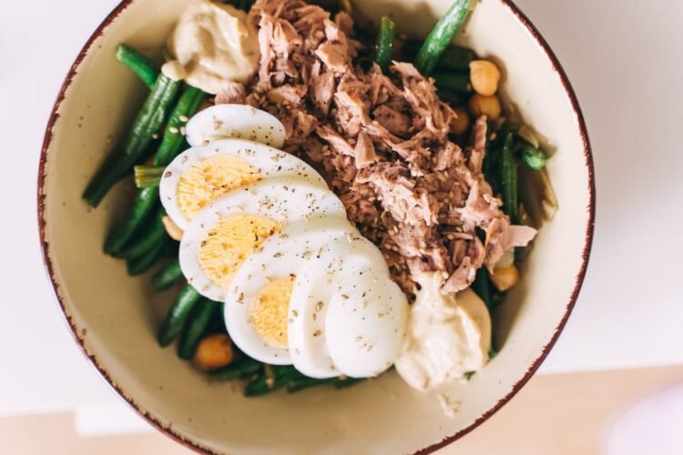 Tunisian Tuna Salad with Olives, Capers, and Hard-Boiled Egg