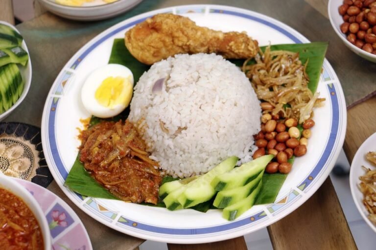 Ugandan Banana Leaf Steamed Chicken