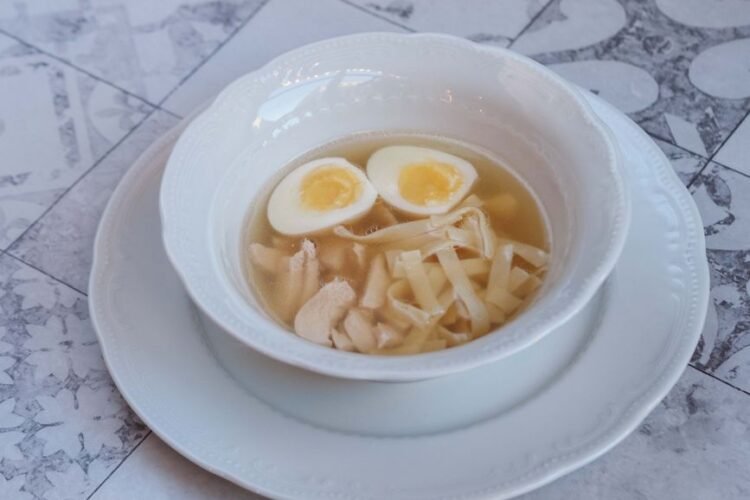 Zanzibar Mixed Spice Soup with Crispy Potatoes and Egg