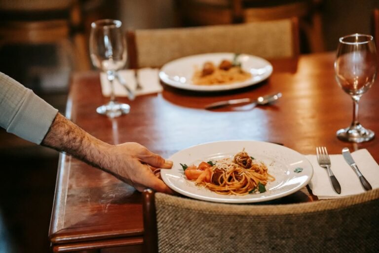 Abruzzo Square-Cut Spaghetti with Pork Meatballs in Tomato Sauce