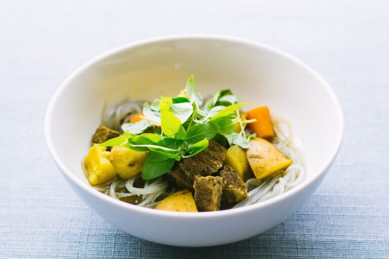 Afghan Herb and Noodle Soup with Spiced Lamb and Garlic-Mint Yogurt