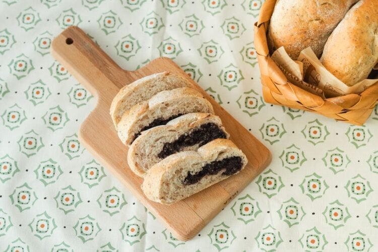 Anko Pan Red Bean Bread Rolls