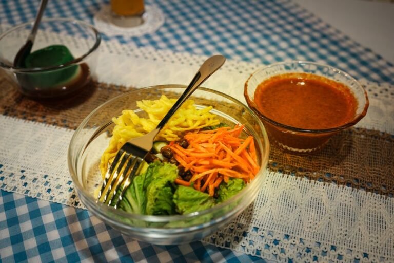 Bogor-Style Spicy Peanut Vegetable Salad