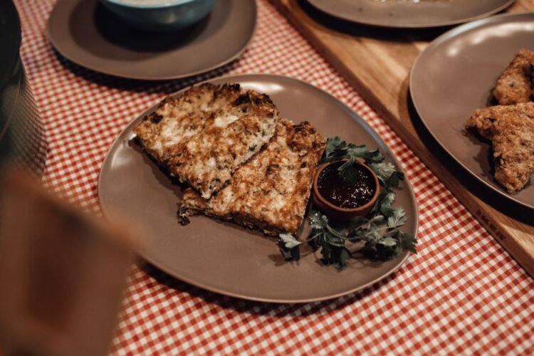 Bosnian Stuffed Pie with Leek and Cottage Cheese