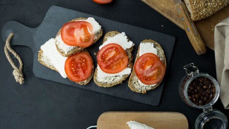 Bulgarian Roasted Pepper and Tomato Spread