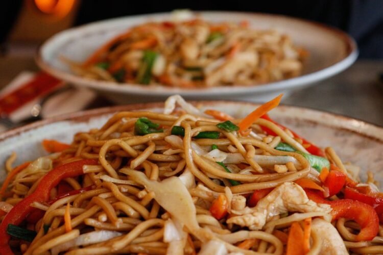 Cantonese Braised E-Fu Noodles