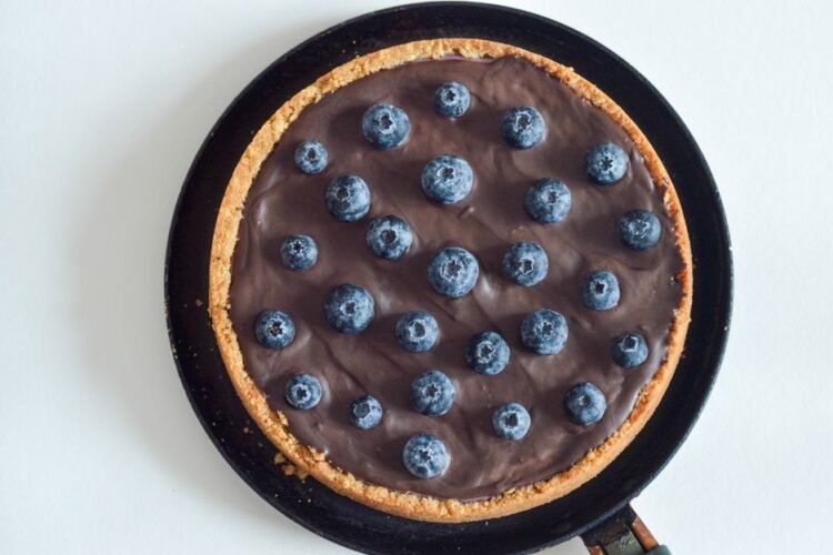 Classic Finnish Blueberry Pie