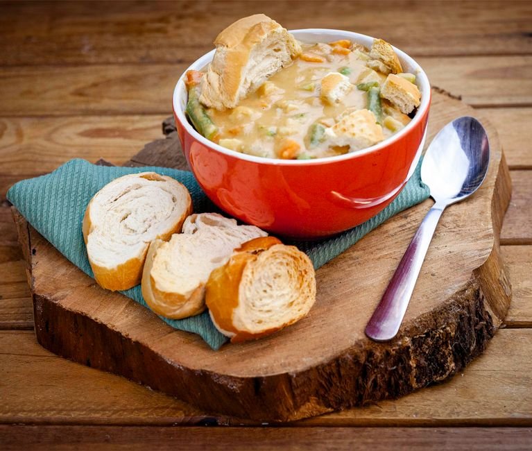 Classic Greek White Bean and Vegetable Soup
