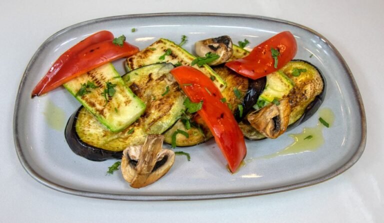 Classic Turkish Olive Oil Braised Eggplant