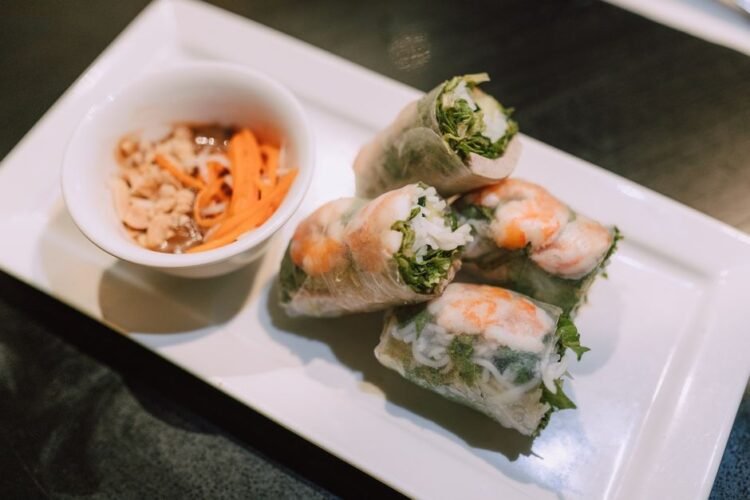 Classic Vietnamese Shrimp Fresh Spring Rolls