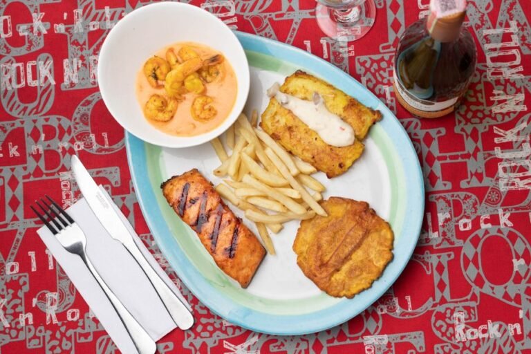 Colombian Twice-Fried Green Plantains
