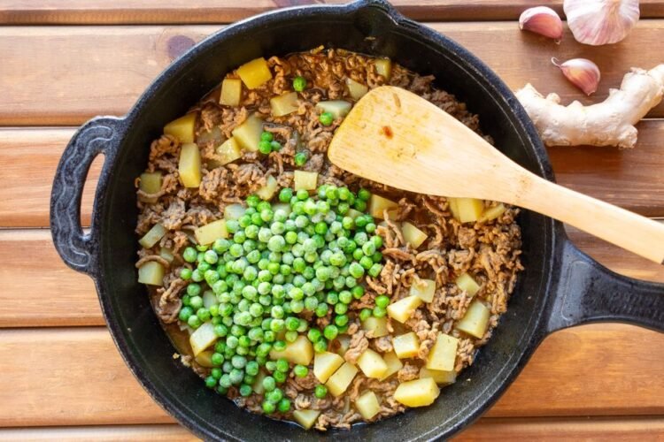 Costa Rican Chayote and Beef Hash