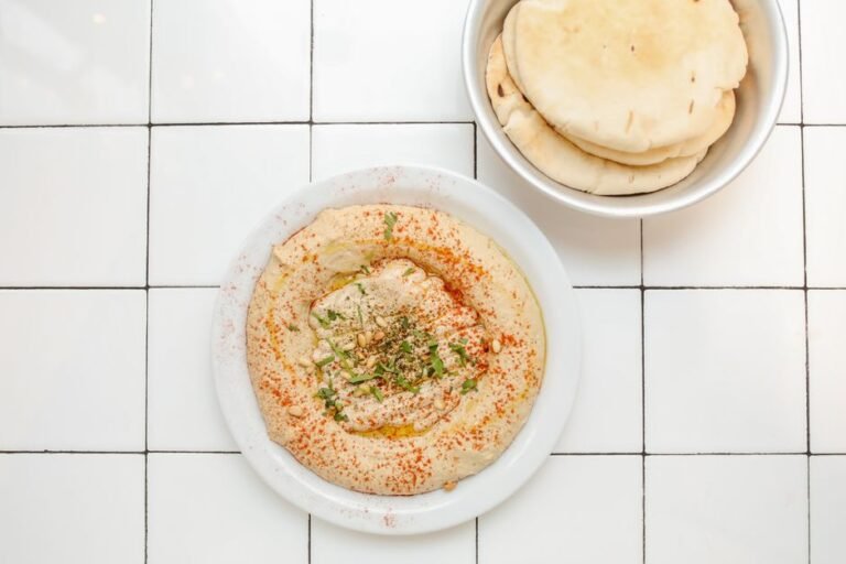 Damascus Chickpea Fatteh with Yogurt and Toasted Bread