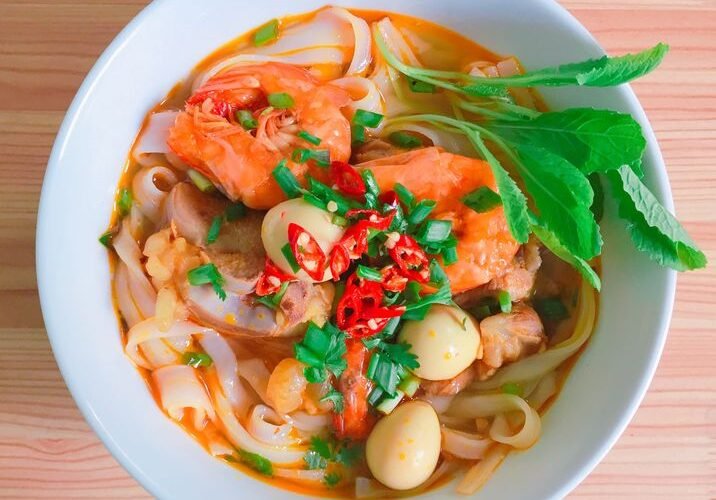 Filipino Batangas-Style Thick Egg Noodle Soup with Pork and Seafood