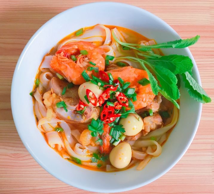 Filipino Batangas-Style Thick Egg Noodle Soup with Pork and Seafood