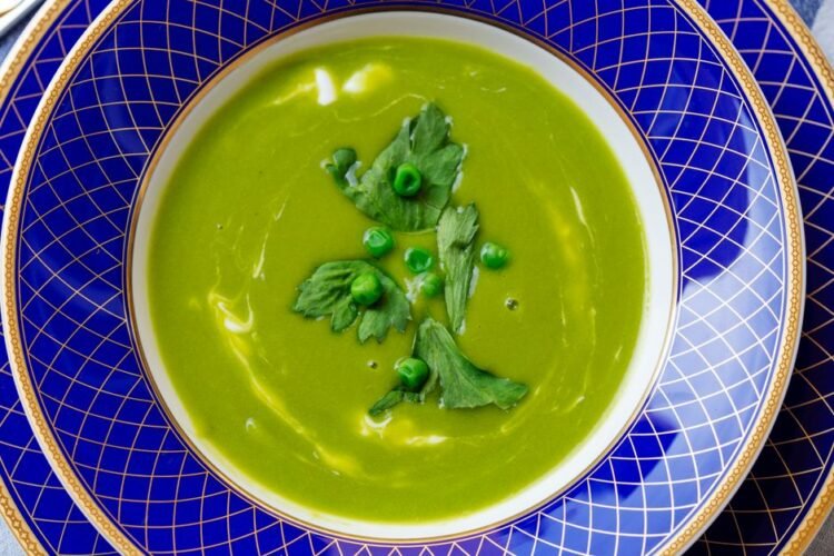 Finnish Split Pea Soup with Smoked Ham
