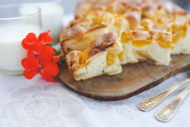 Greek Milk Pie with Phyllo and Semolina Custard