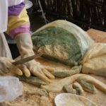 Hand-Pounded Spring Mugwort Rice Cakes