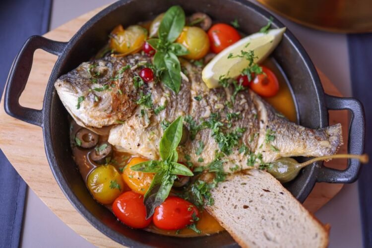 Hanoi-Style Turmeric Dill Fish