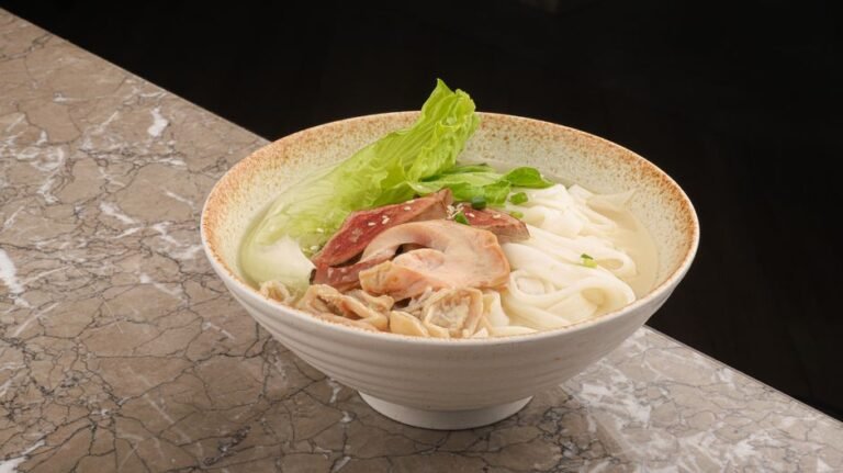 Henan Stewed Wide Noodles