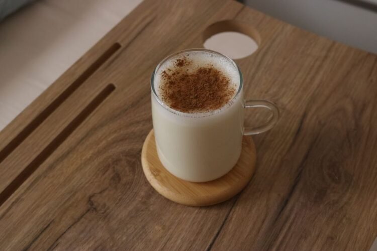Honduran Roasted Corn and Cinnamon Drink
