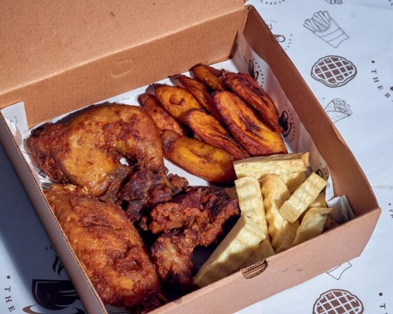 Honduran-Style Chicken with Fried Sweet Plantains