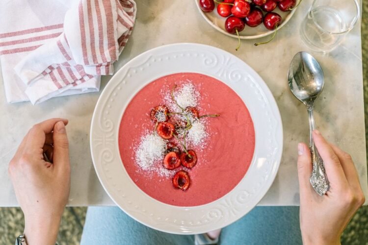 Hungarian Cold Cherry Soup